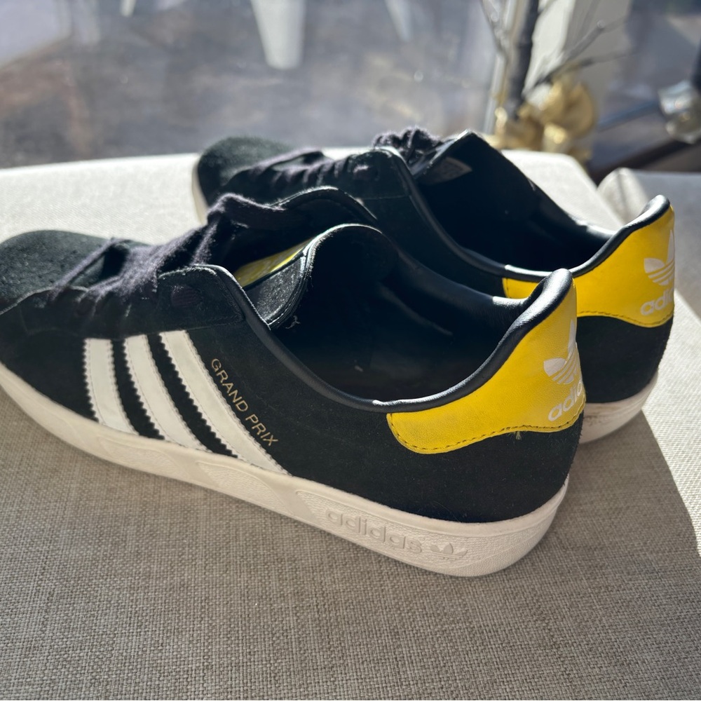 Vintage Adidas Originals Grand Prix men’s sneakers discontinued - Picture 8 of 11